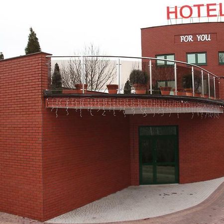 Hotel For You Pabianice Dış mekan fotoğraf